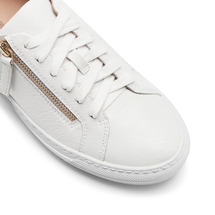 Billie White Tumbled