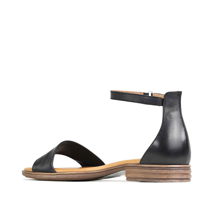 EOS Kait Sandal#color_black