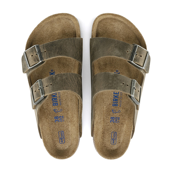BIRKENSTOCK Arizona Oiled Leather Soft Footbed#color_Faded-Khaki