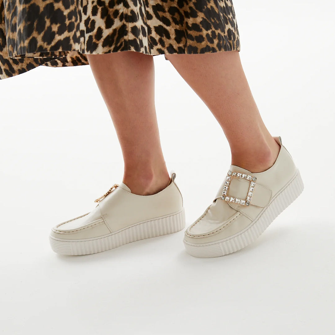 ALFIE AND EVIE Disguise Sneaker#color_cream