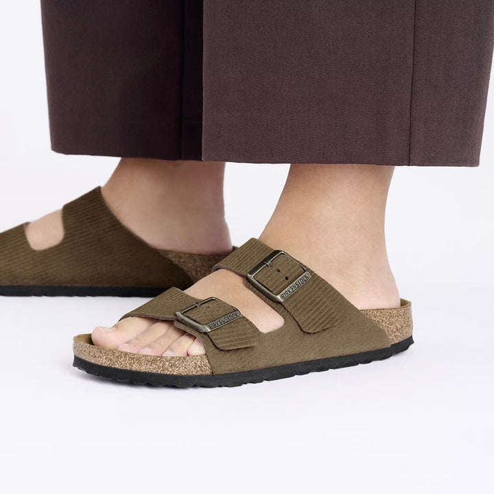BIRKENSTOCK Arizona Embossed Leather Corduroy Dark Tea