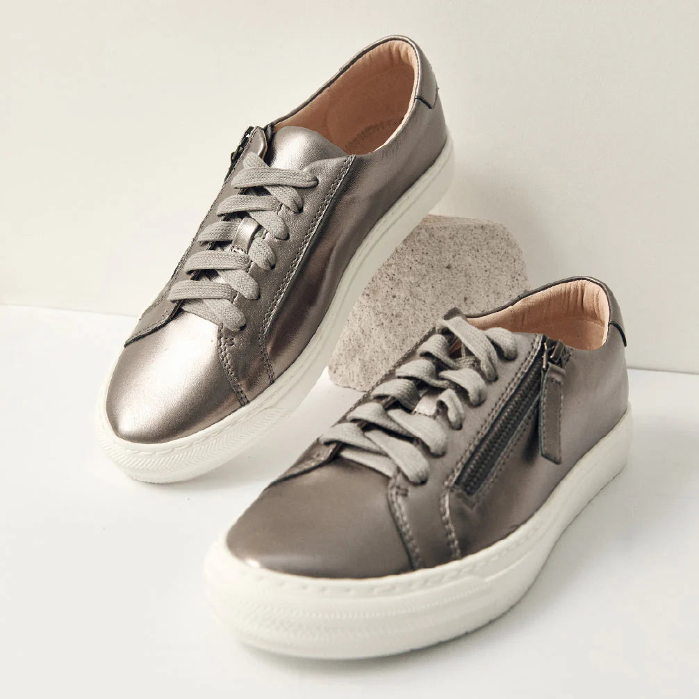 FRANKIE4 Billie Sneaker Gunmetal