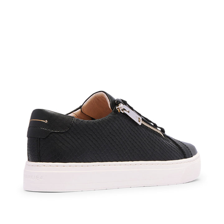 Billie II Black Emboss