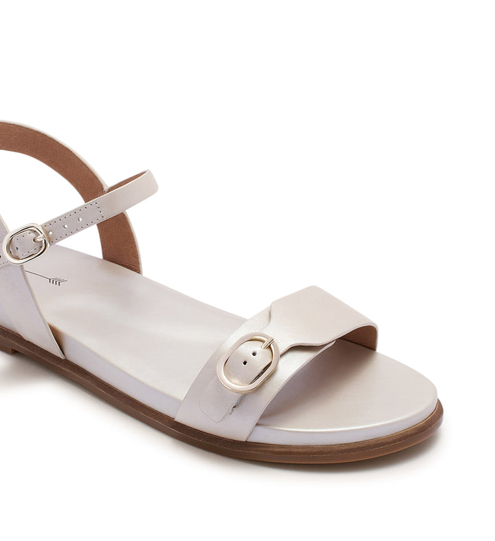 Bree Warm Pearl Tumbled