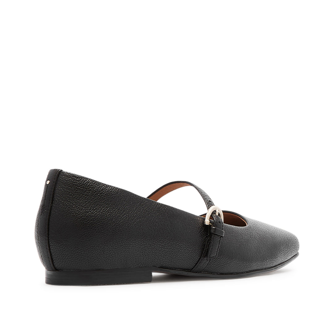 Hepburn Black Tumbled