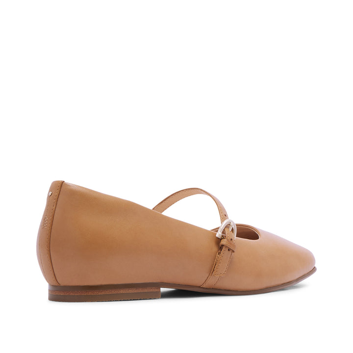 Hepburn Tan