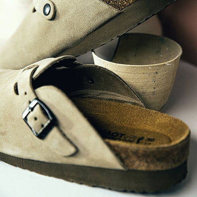 Spring Mens Clog Sand