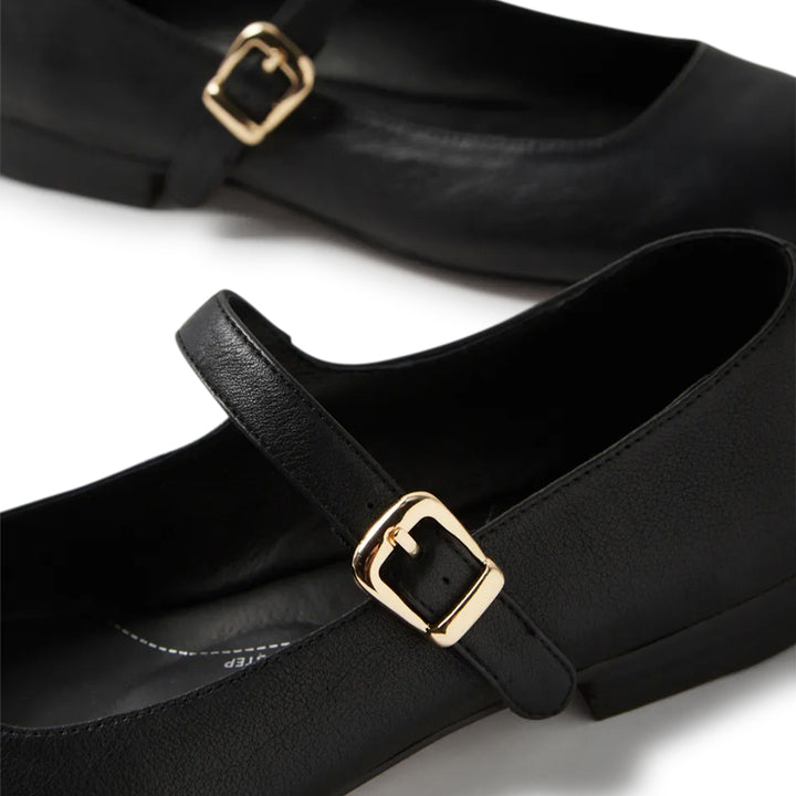 Evony W Black