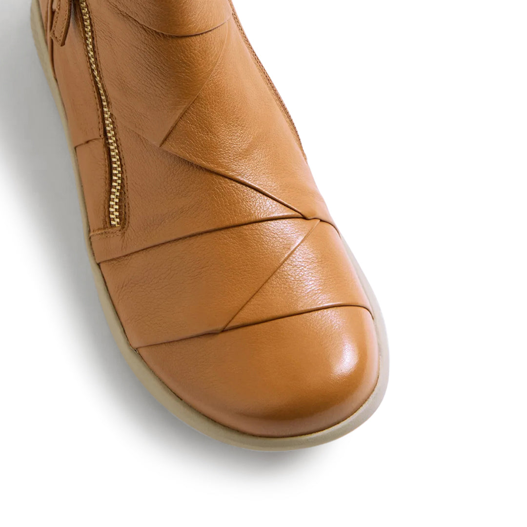 Sisley XF Tan