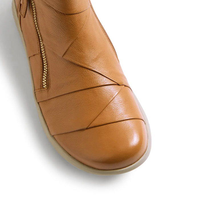 Sisley XF Tan