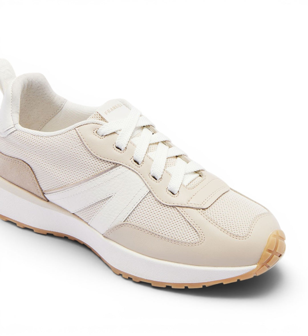 House of Florian Axel II Natural leather and mesh sneakers with white laces and a gum sole. Designed for comfort and style.