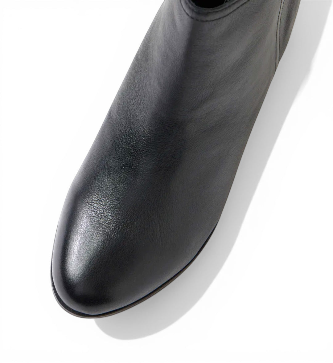 House of Florian Gebben W Black leather ankle boots with Comfort Plus footbed for support and cushioning.