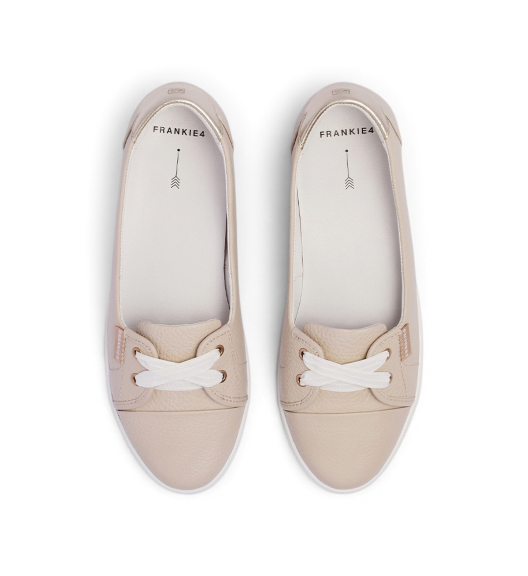 House of Florian Hannah III natural tumbled leather slip-on sneakers with white laces and metallic gold accents.