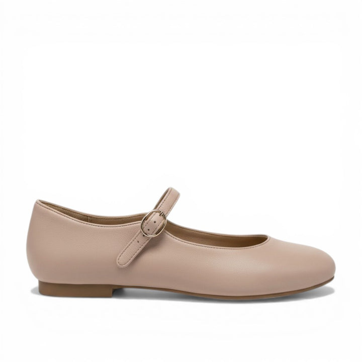 House of Florian Chimi XW Nude ballet flats with adjustable ankle strap and gold buckle. Smooth leather.