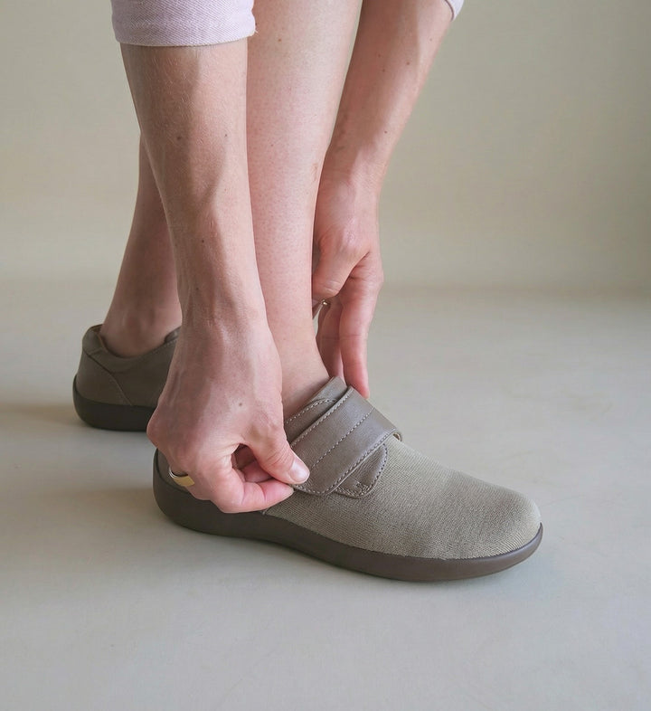 House of Florian REVERE Porto W Taupe leather and flyknit shoe with adjustable strap and arch support.