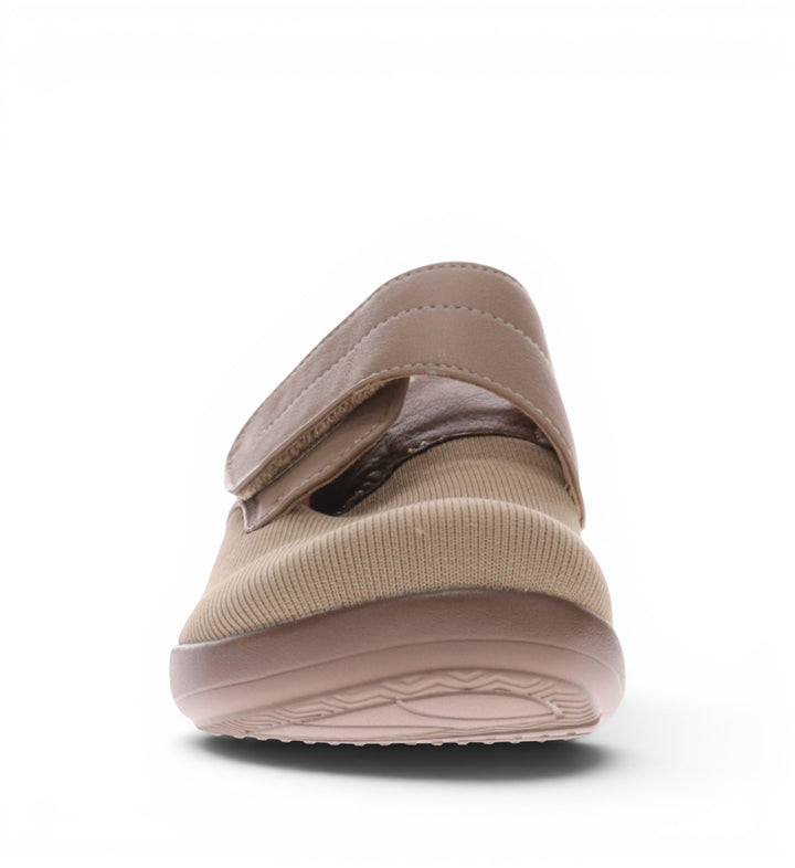 House of Florian REVERE Porto W Taupe leather and flyknit shoe with adjustable strap and arch support.