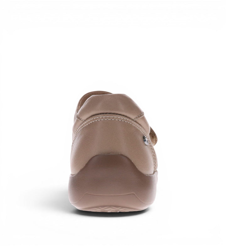 House of Florian REVERE Porto W Taupe leather and flyknit shoe with adjustable strap and arch support.
