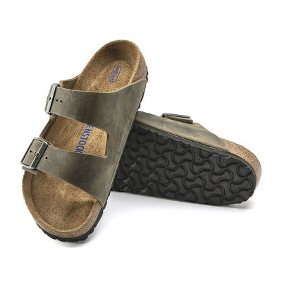 BIRKENSTOCK Arizona Oiled Leather Soft Footbed#color_Faded-Khaki