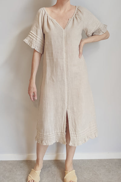 COSTA VITA Pearl Linen Ruffle Dress#color_stone